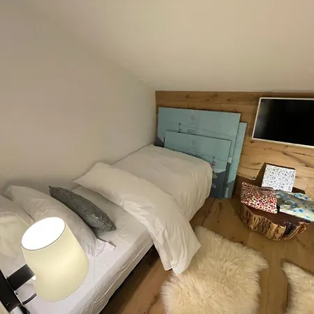 Cozy Ski-in Ski-out & Mountain View アパート *